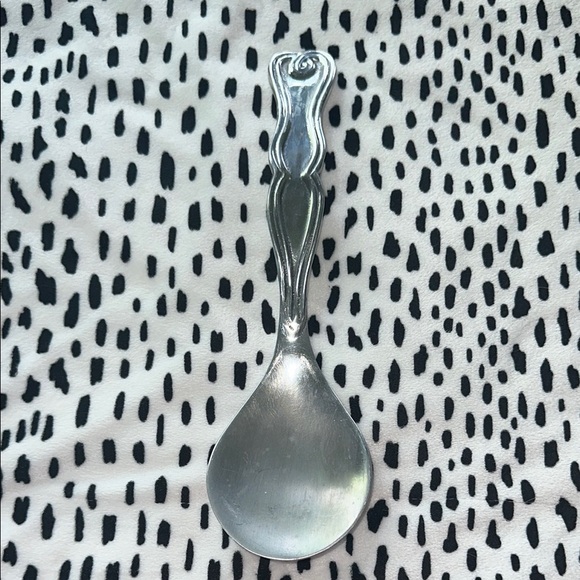 Elegant Matiposa serving Spoon - Picture 1 of 9